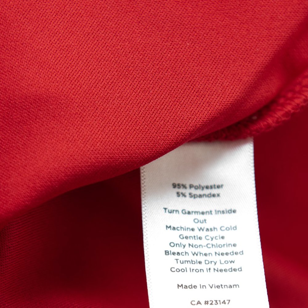 Talbots Crepe Top V-neck Blouse Faux Wrap Shirt Red Size Medium Petite Short New - Picture 5 of 7